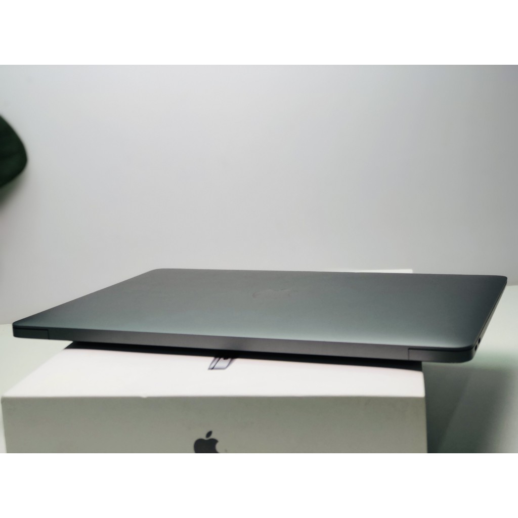 MacBook Air 13 inch 2020 (Core i3/8/256GB/ Gray)