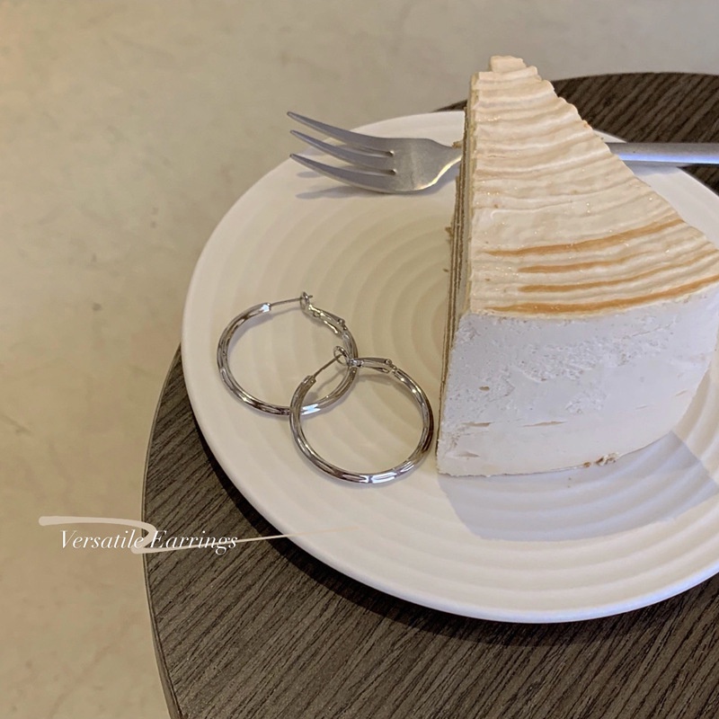 Khuyên Tai Thiết Kế Độc Đáo Thời Trang 2022 Cho Nữ