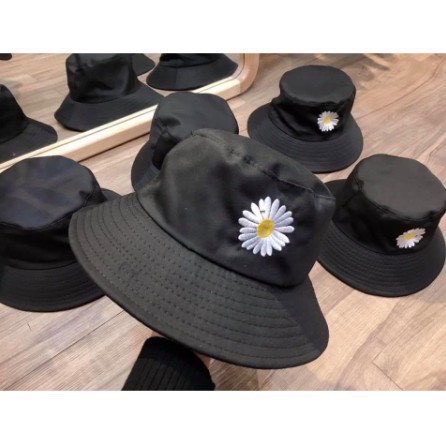 [Xả kho] Mũ bucket tròn vành hoa cúc, nón tai bèo in chư [Video + ảnh thật]