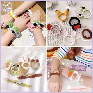 Vòng Tay Dây Bện Phối Tai Thỏ Và Củ Cà Rốt Dễ Thương