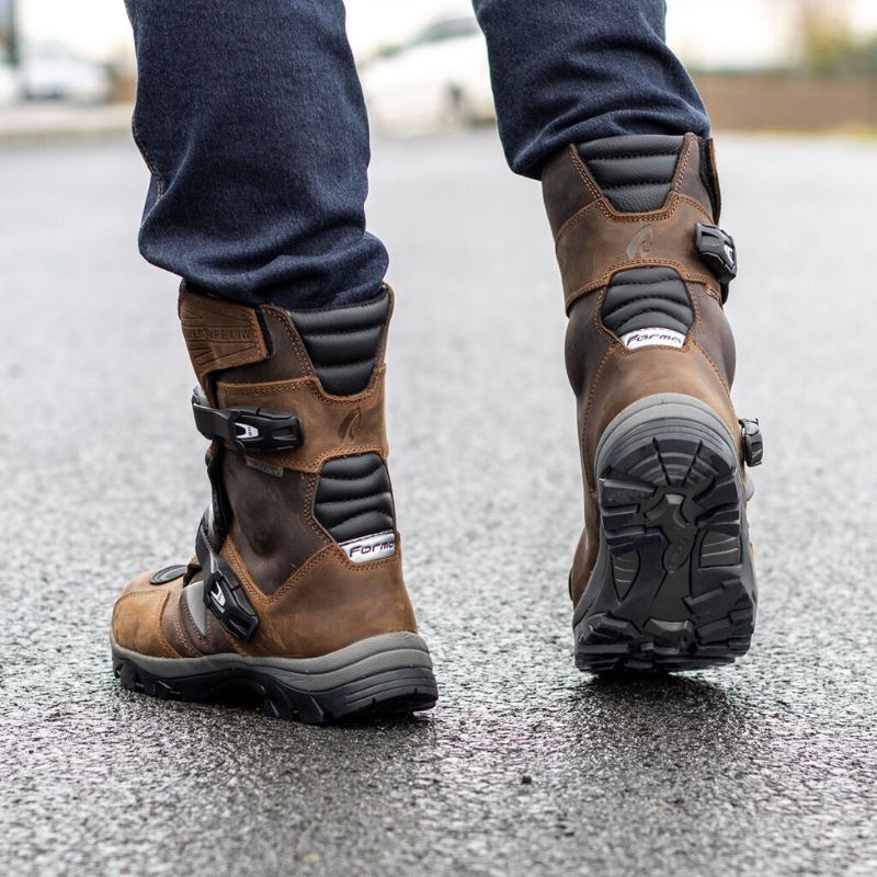 Giày moto Forma Adventure Low