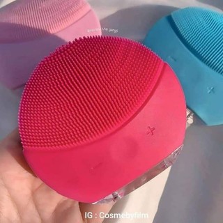 máy rửa mặt