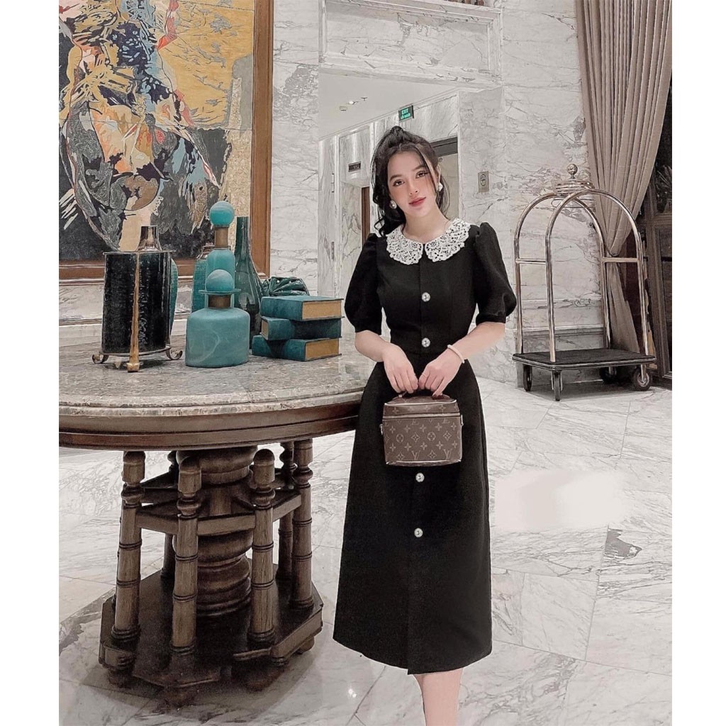 [Mã FAGR342 giảm 10% tối đa 20K đơn 199K] Đầm Đen Cổ Được Thiết Kế Cổ Bẻ Lá Sen Bằng Chất Liệu Cực Kì Cao Cấp | BigBuy360 - bigbuy360.vn