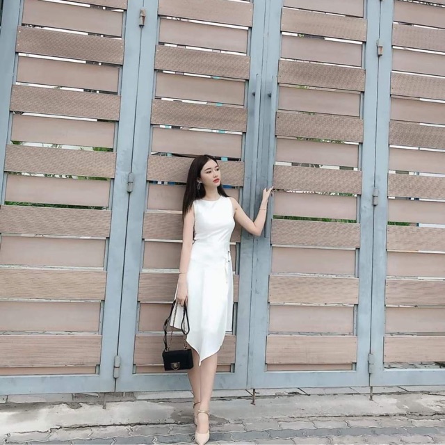 Thanh lý đầm