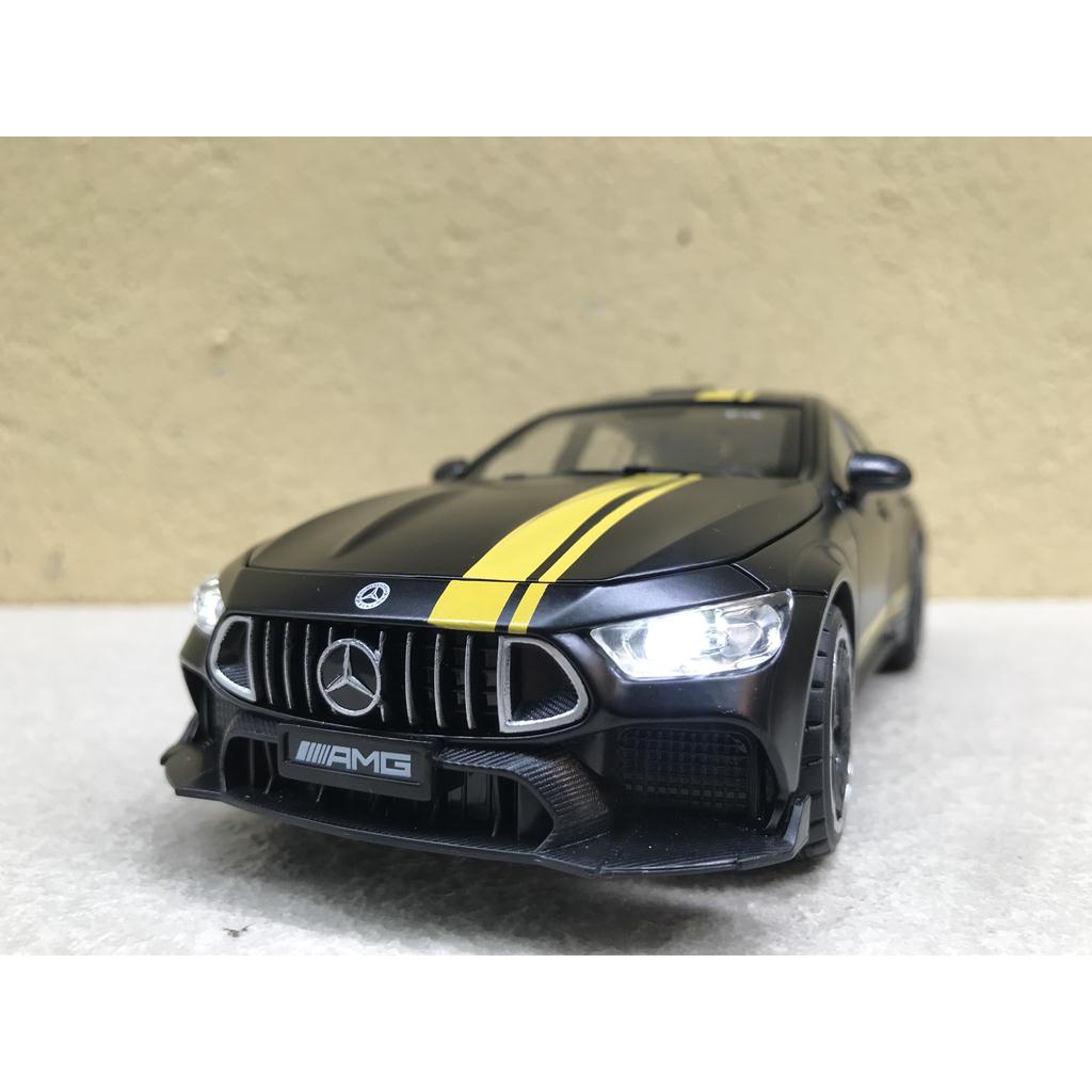 Mô hình xe Mercedes- AMG GT 63S 1:24