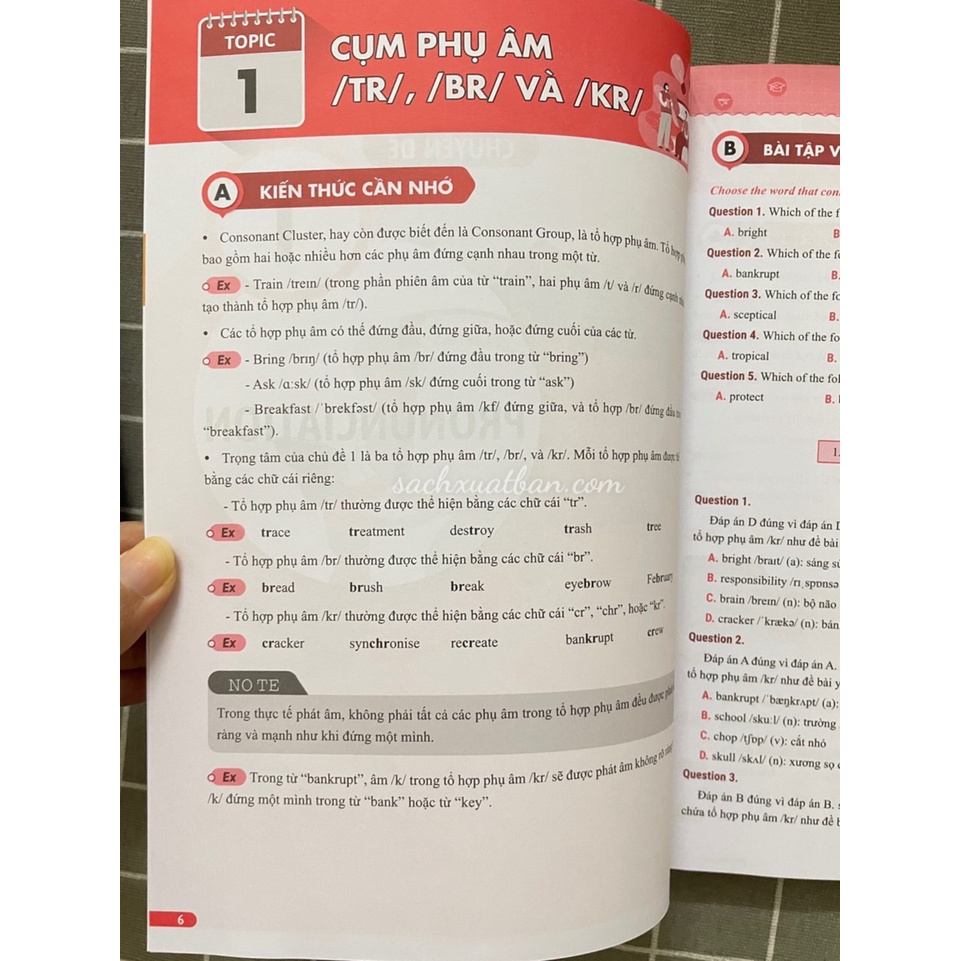 Sách Bứt phá 9+ môn Tiếng Anh lớp 10 (theo chương trình GIÁO DỤC PHỔ THÔNG MỚI)