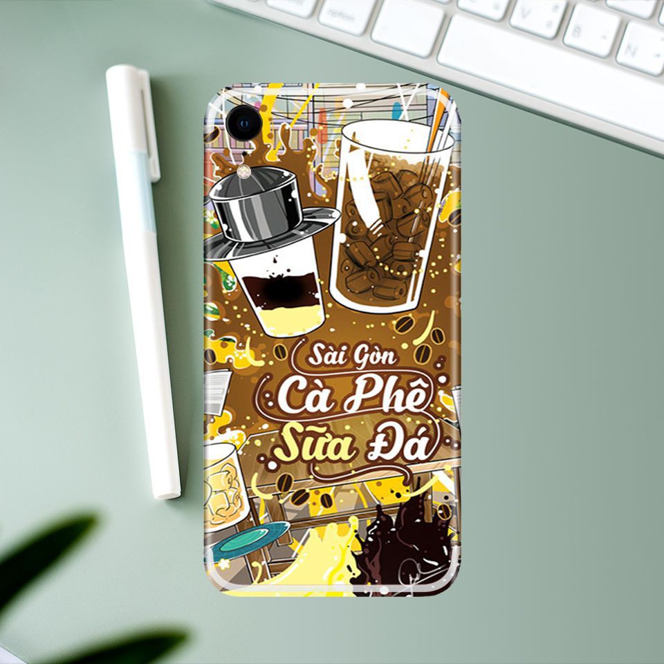 Miếng dán skin hình Sài Gòn Cà Phê Sữa Đá (Mã: Chib010) cho iPhone ( có đủ mã máy )