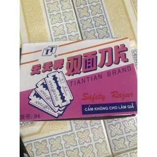 Hộp 10 chiếc dao tem