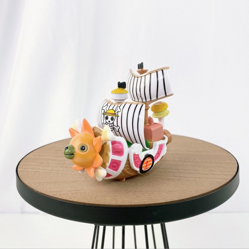 Mô Hình Tàu hải tặc Thousand Sunny Mũ Rơm Luffy One Piece (9x10 cm)