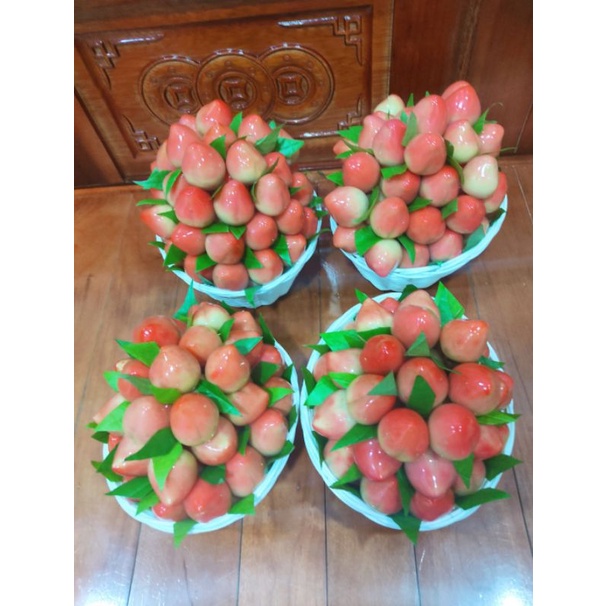 Bánh rau câu đậu xanh trái cây nhân nho khô