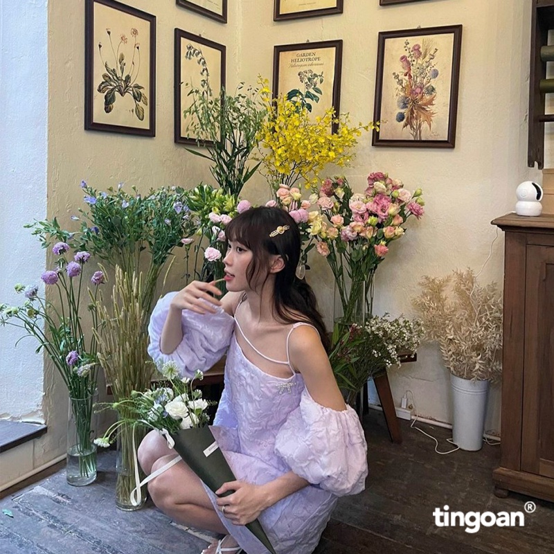 TINGOAN® - Váy hai dây tay bồng vân hoa 3 lớp dây ngang ngực bồng xòe đính nơ kim loại tím SLEEPING BEAUTY DRESS
