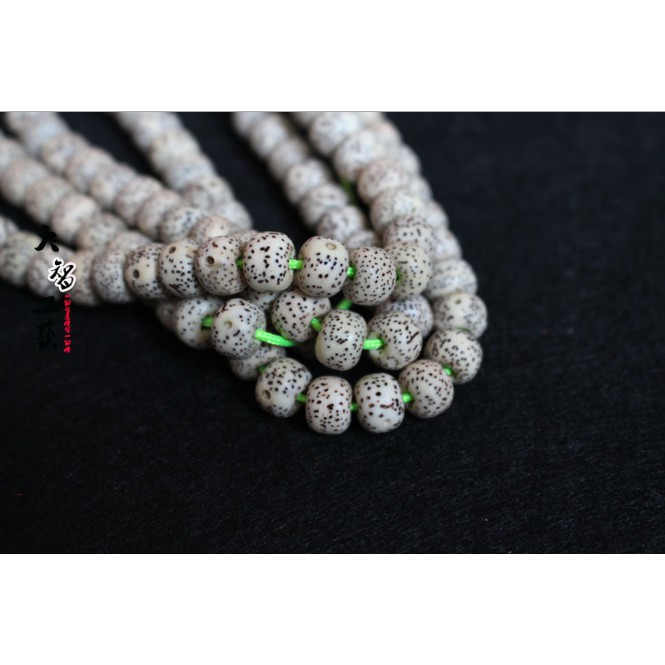 108 hạt bồ đề 8 mm vòng đeo tay xuất sứ Ấn Độ