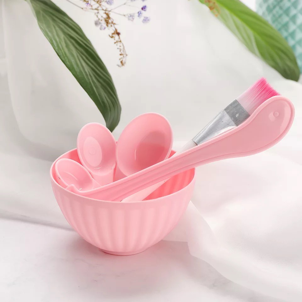 bát trộn mặt nạ