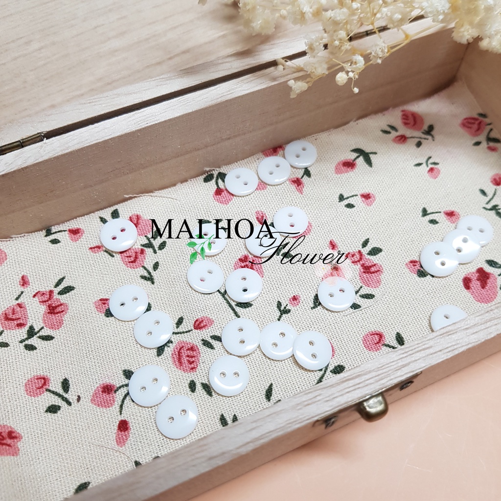Set 40 Khuy nút cài áo sơ mi, cúc cài áo màu trắng bằng nhựa size 1,1cm, Maihoaflower