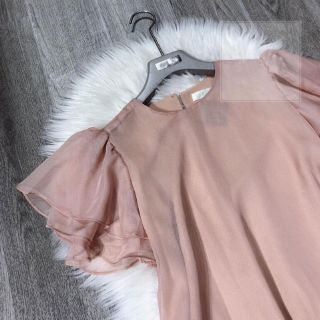 Đầm voan tơ và váy