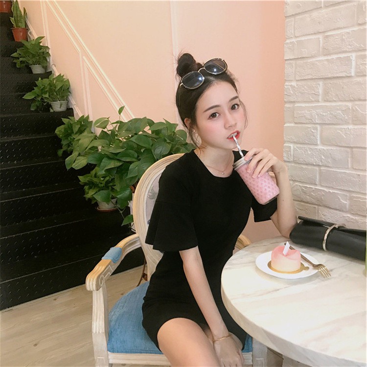 Bộ trang phục đầm thời trang bắt mắt sành điệu cho nữ | BigBuy360 - bigbuy360.vn