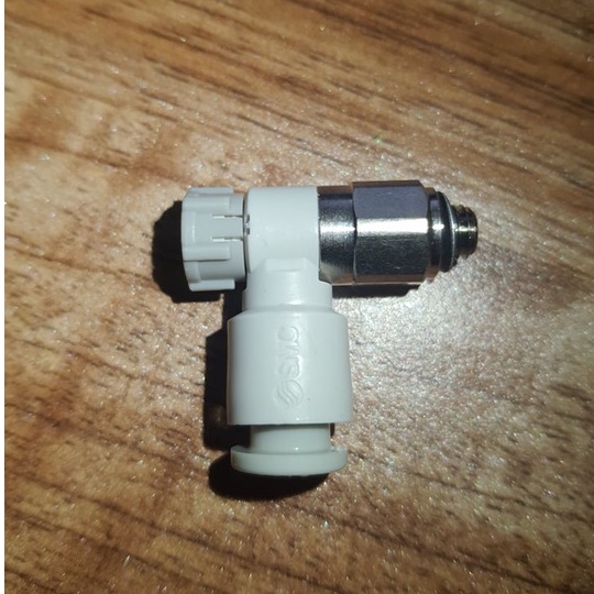 AS1201F-M5-04A  Van tiết lưu SMC  Cắm nhanh ống 4 ren M5 có khóa