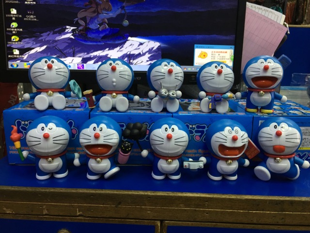 Mô hình Doraemon