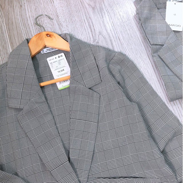 Áo blazer nữ mỏng một lớp chất thô kẻ không nhăn không bai xù full size S M L