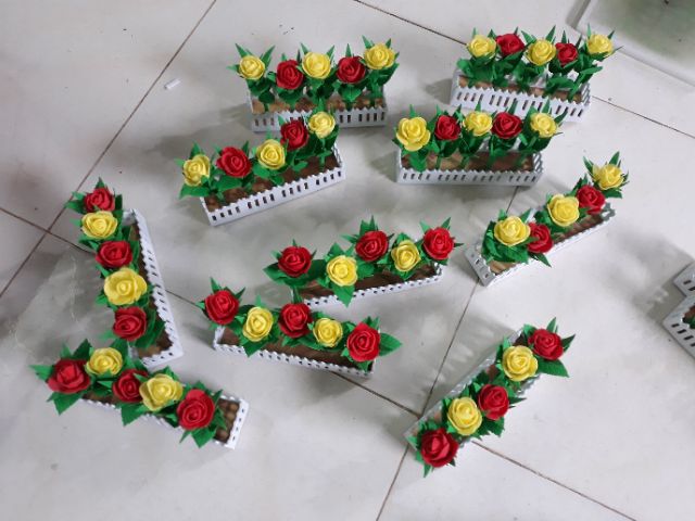 Vĩ hàng rào hoa hồng 5cm x 18cm