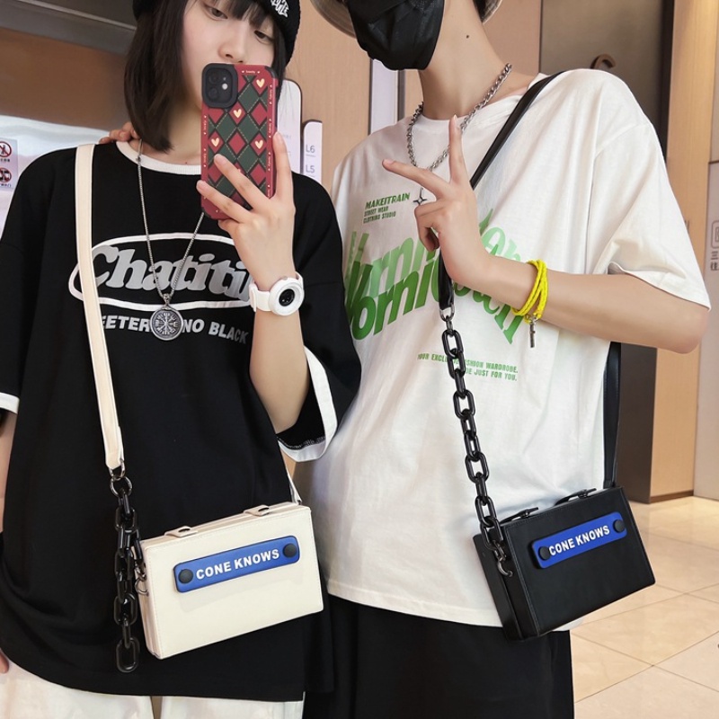 Túi da đeo chéo thời trang dành cho nam