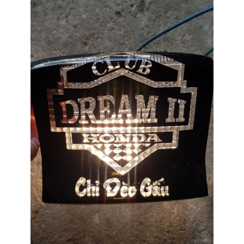 Ốp hậu drem dán sẵn chữ