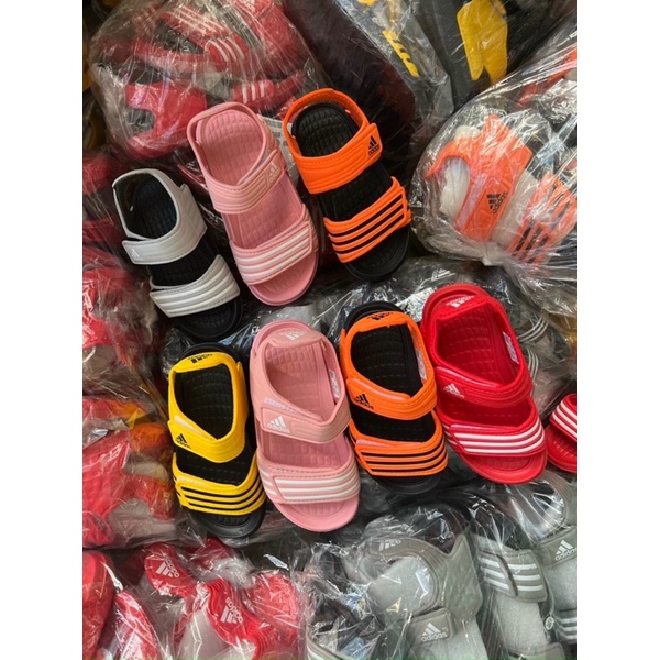 Giày sandal xốp nhẹ mềm cho bé trai bé gái