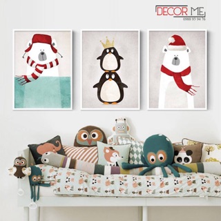 Tranh canvas treo tường gấu và chim cánh cụt - kèm khung