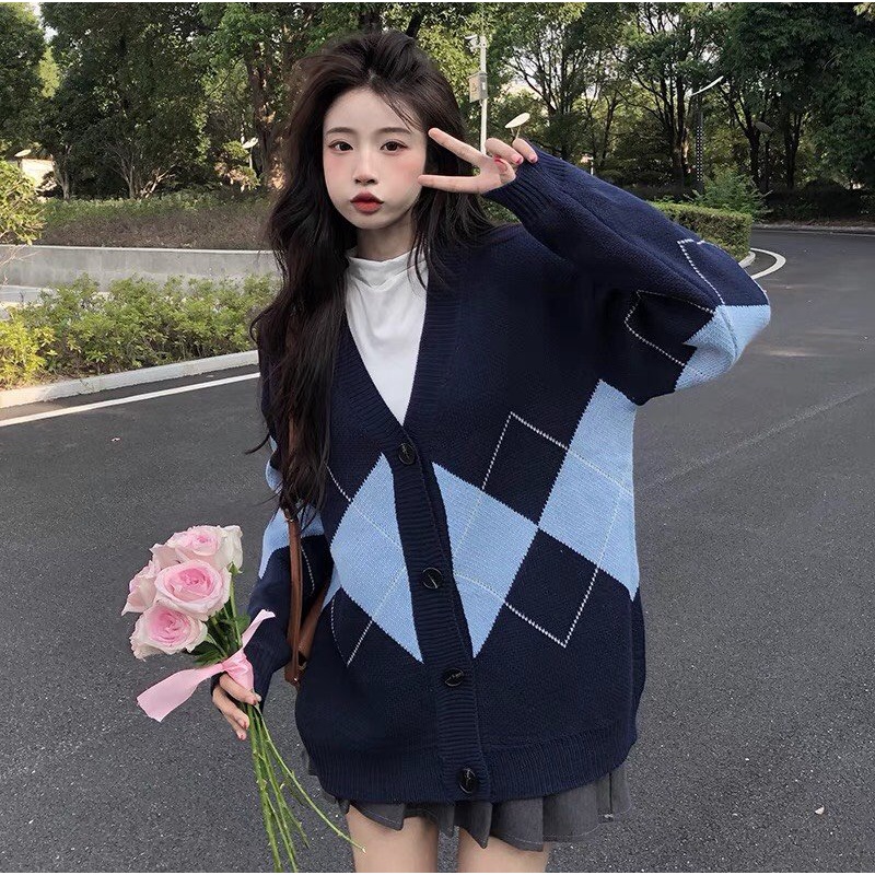 Áo Khoác Len Cardigan Quả Trám Hàn Quốc, Dáng Freesize, Hàng Shop, Chất Len Mịn, Có Quà Tặng Kèm | BigBuy360 - bigbuy360.vn