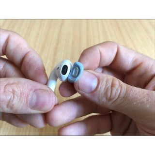 Đất Sét Blu-tack Vệ Sinh Airpods Đất sét dính Blu Tack Original (1 túi 4 thanh) loại 75g