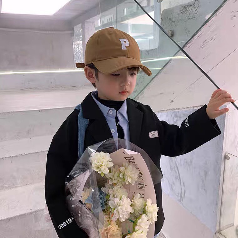 Mũ lưỡi trai cho bé, Nón mũ lưỡi trai chất vải đẹp dày dặn thêu Chữ P cực xinh cho bé trai bé gái phong cách Hàn Quốc