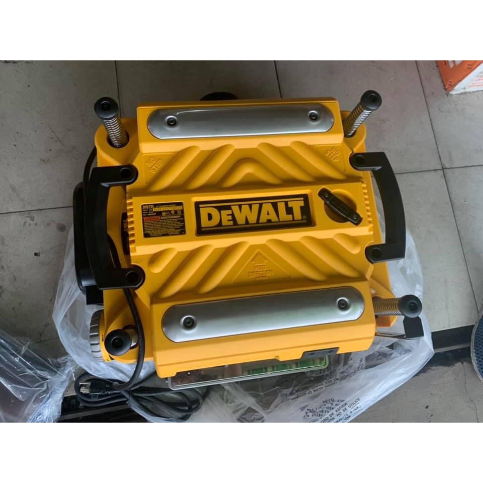 MÁY BÀO CUỐN DEWALT DW735