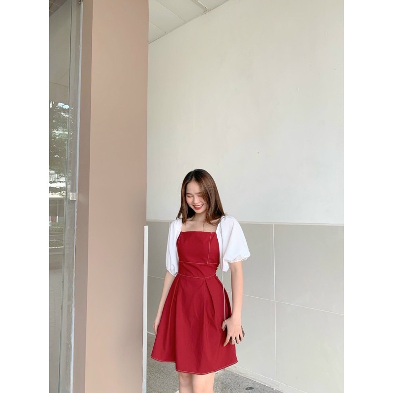 ĐẦM XỊN MANLI DRESS nhẹ nhàng đơn giản thiết kế phần thân xếp li tinh tế xoè nhẹ ở phần đuôi váy