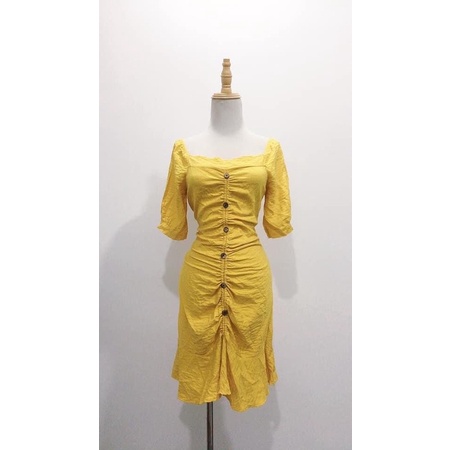 Váy von hoa cúc  80k