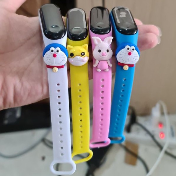 Đồng hồ đeo tay hình thú có mặt cảm ứng cho bé yêu | BigBuy360 - bigbuy360.vn