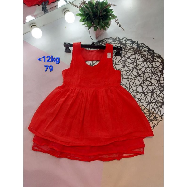 váy bé gái dưới 12kg