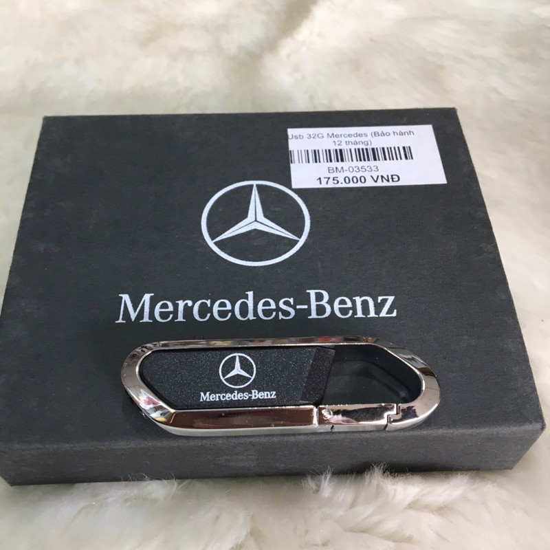 USB 32Gb Mercedes chính hãng