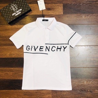 Polo hot hit
