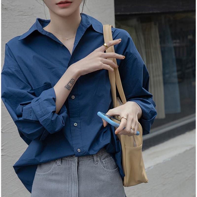 Shirt dark green women's shirt 2022 new spring and autumn retro Hong Kong style French minority pure color shirt design sense top Z2