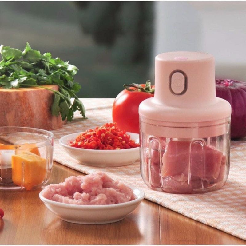 Máy xay củ quả 250ml (sạc Usb ),xay mini,,,