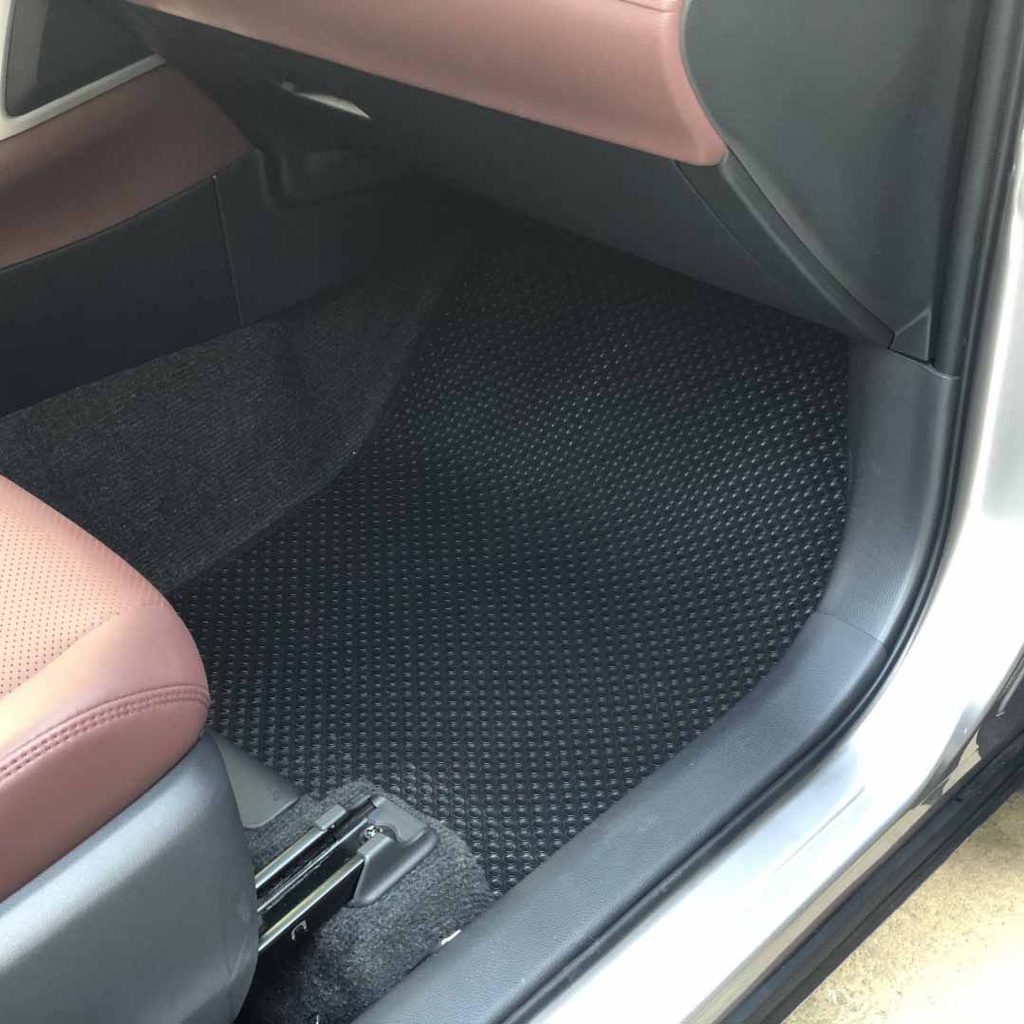 Thảm Lót Sàn Toyota Cross Thương Hiệu KATA Cho Xe Từ 2020 - Nay