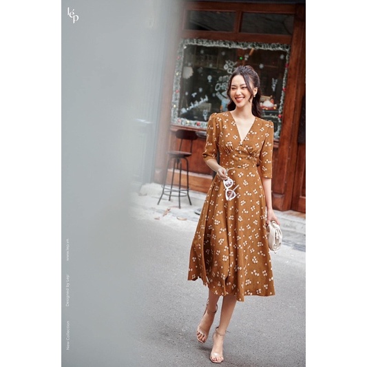 Váy lép thanh lý new Size M mới tinh