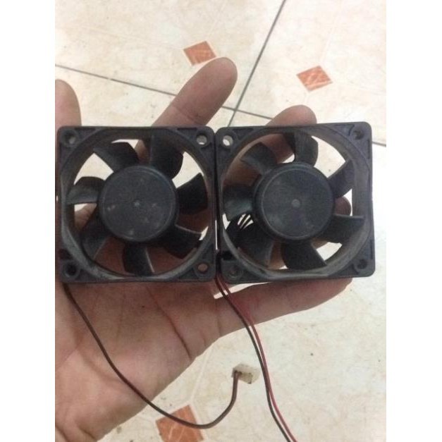 Cặp fan 6cm chạy 12c