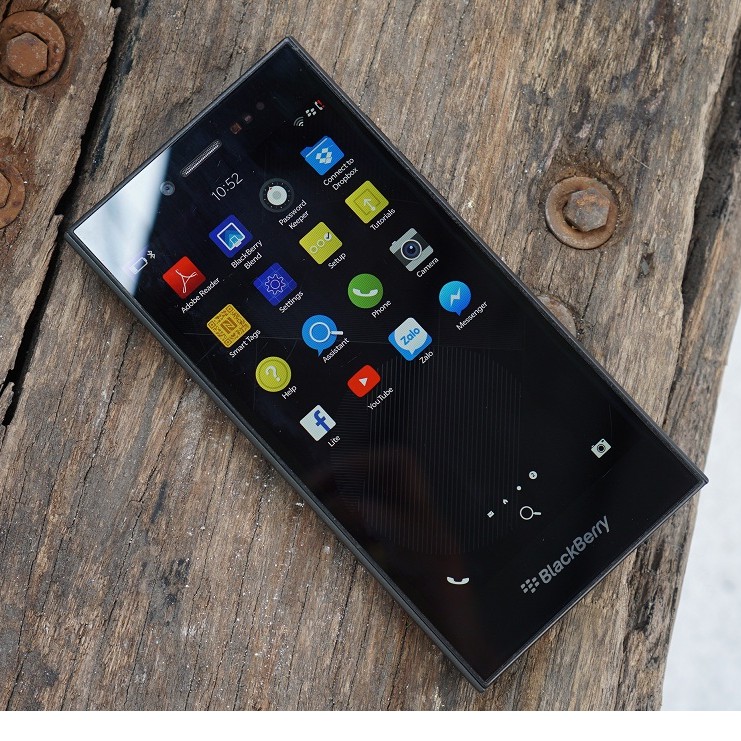 ( HOT )Điện thoại Blackberry LEAP Z20 - phong cách và cá tính
