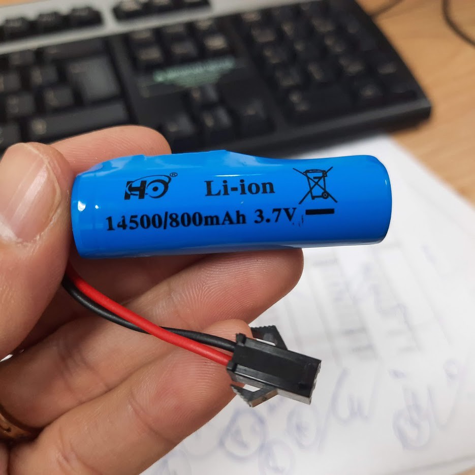 Pin 14500 3.7v dung lượng cao 800mah xe điều khiển pin sạc loại tròn cổng SM