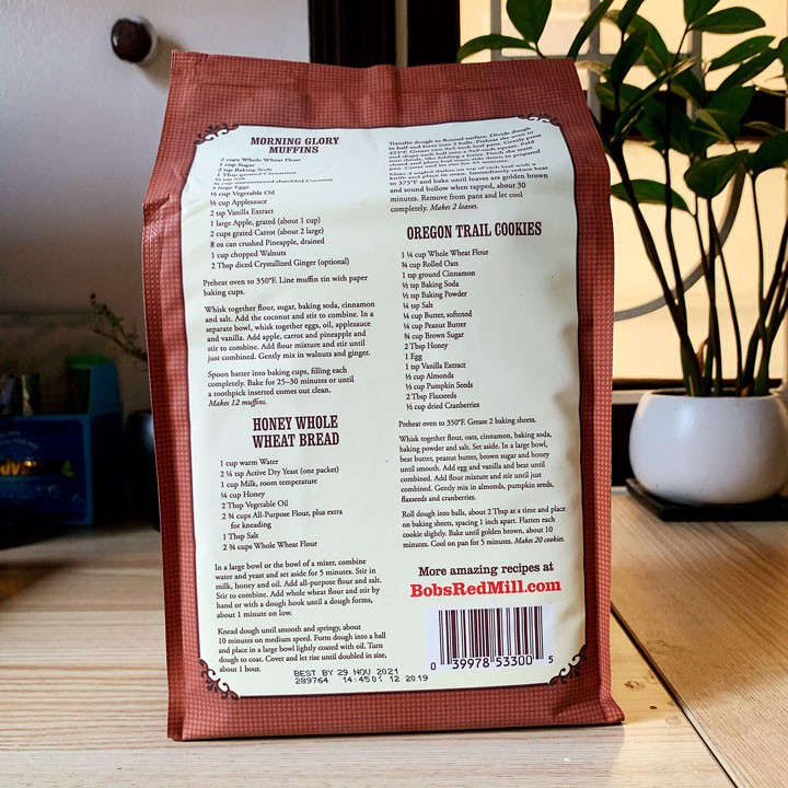 Bột mì nguyên cám Bob's Red Mills