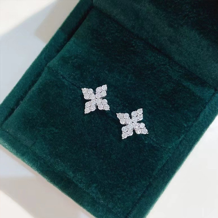 Đôi bông tai mặt hình hoa đính đá phong cách Hàn Quốc cho nữ Pt950