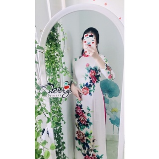Áo dài lụa mềm mịn