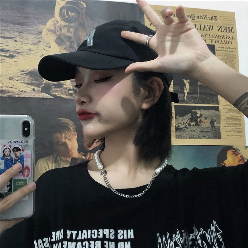 Vòng cổ chuỗi mặt chữ cái đính ngọc trai giả thời trang hip hop