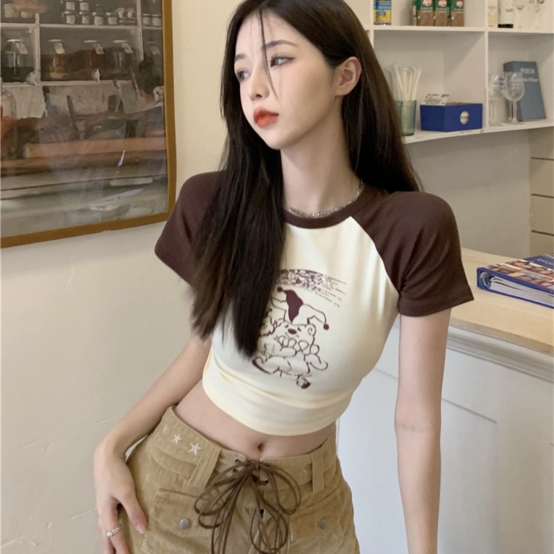 Áo Croptop Tay Ngắn Hoạ Tiết In Thiết Kế Ôm Sát Tôn Dáng